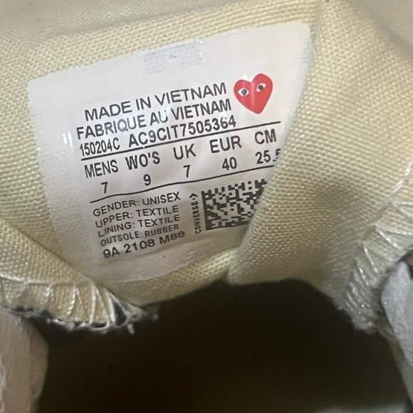 Black High-Top Converse Sneakers with Red Heart - Picture 6 of 6